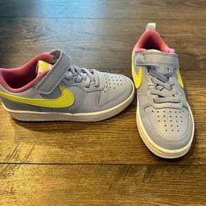 Nike Youth 12c Tennis Shoes